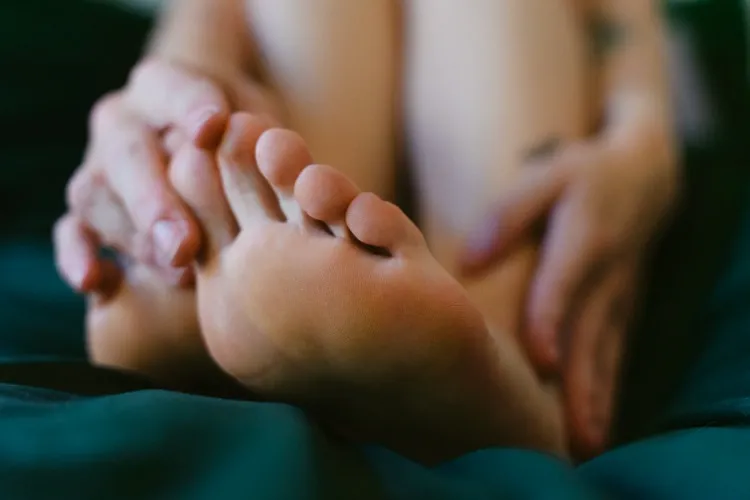 Pedicure & color for Lisas feet 👀