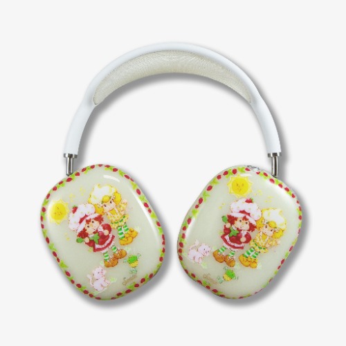 Strawberry Shortcake™ Berry Besties AirPods Max Cover | Default Title