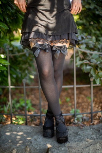 Opaque Thigh High Stockings with Bow | Black