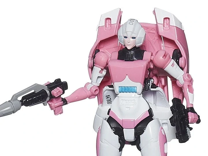 Transformers Thrilling 30 Deluxe Arcee