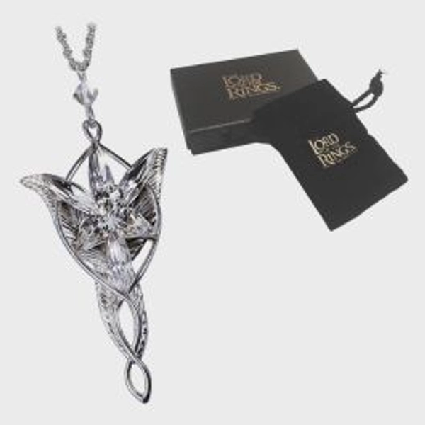 Lord Of The Rings: Arwen Evenstar Pendant Prop Replica - Merchoid