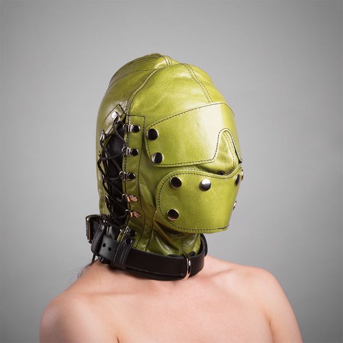 FETTERS Leather Side Lace Hood 