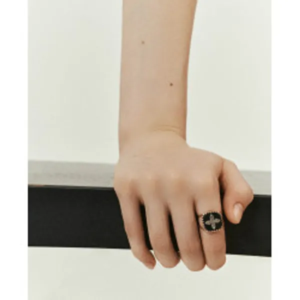 BOWIE N°2 BLACK DIAMOND