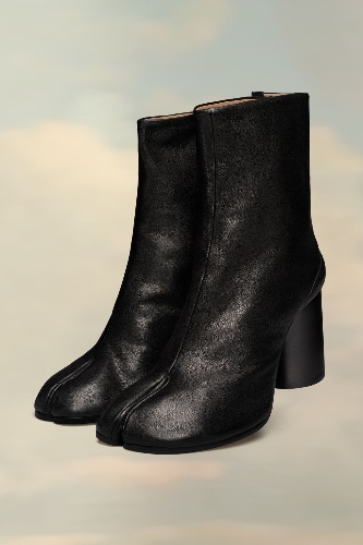 
  Tabi Bottines en Cuir Noir | Maison Margiela
