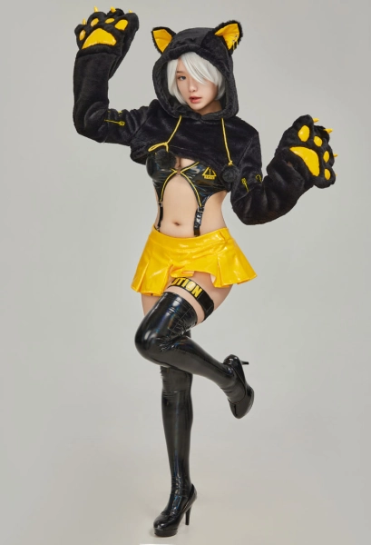 Motorcycle Style Gothic Yellow Sexy Lingerie Set Big Paw Hoodie and Top with Miniskirt and Stockings