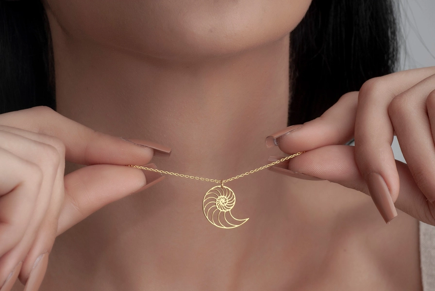 Silver Seashell Necklace