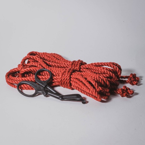 First Jute Rope Kit for Shibari | Anatomie Red