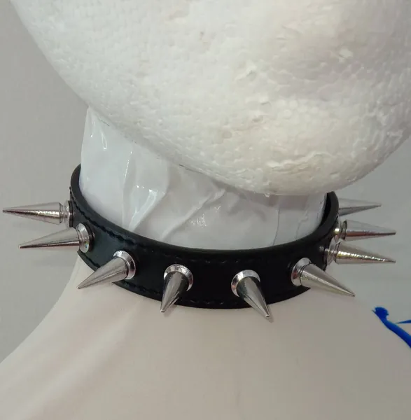 Long spikes, faux leather collar collar, Choker, BDSM, Fetish, Punk Vegan friendly