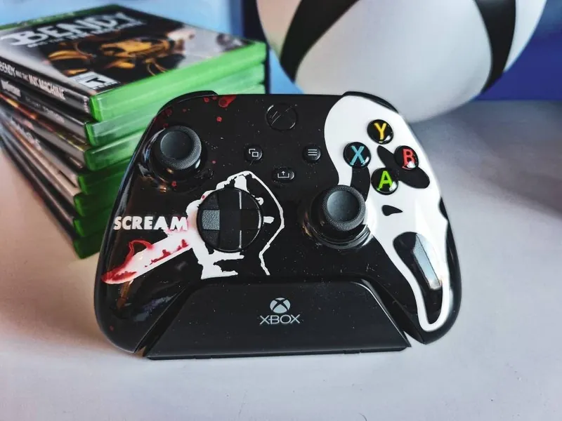 Custom Painted Scream Themed Controller (Xbox)