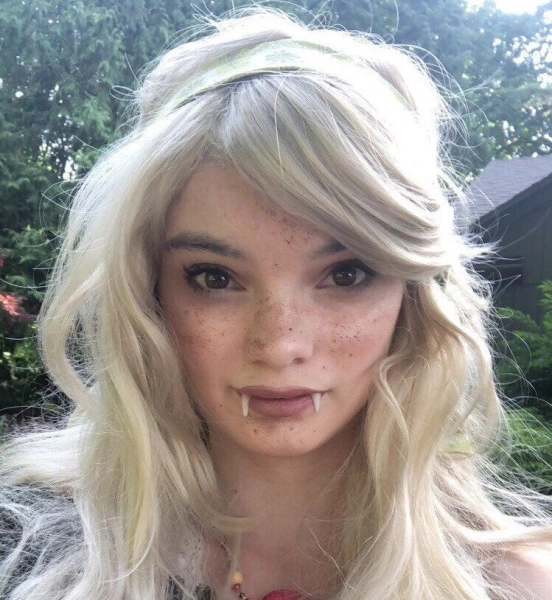 Long Cosplay Fangs | Fake Thermoplastic Teeth for Vampire Costumes | LARP Prosthetics