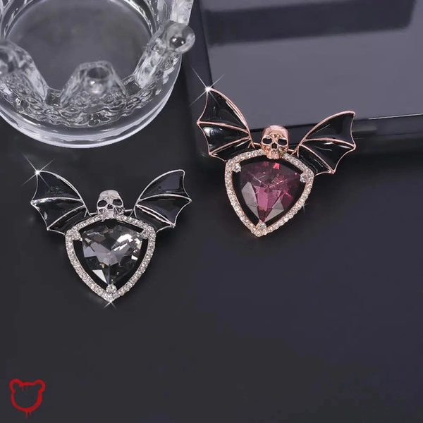 Gothic Winged Skull Brooch