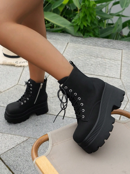 Autumn/Winter Plus-Size Boots With Lace-Up, Thick Square Toe Women's Wedge Heel And Platform Fashionable Boots, Match With Corset, Perfect With Shorts,Match Leggings