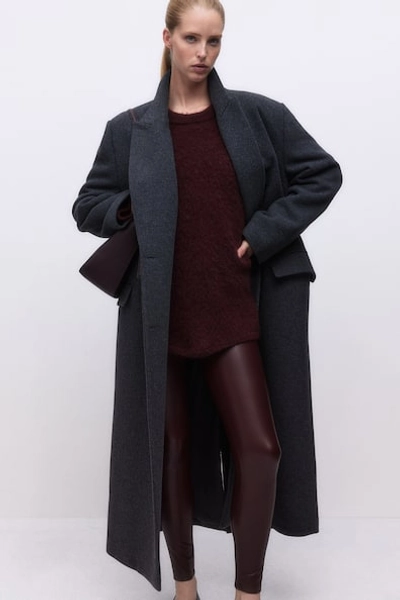 Burgundy faux-leather leggings 