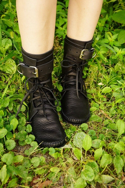 Black Shin High Indie Moccasin