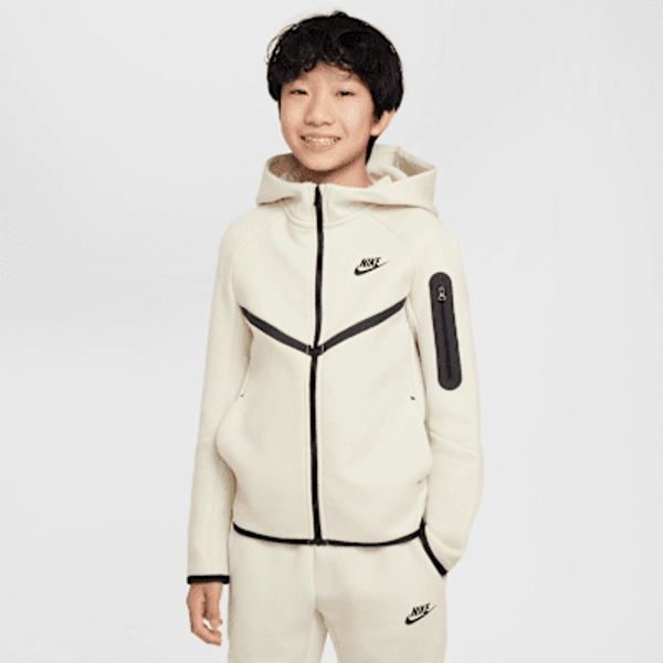 Mikina Nike Sportswear Tech Fleece s kapucí a zipem po celé délce pro větší děti