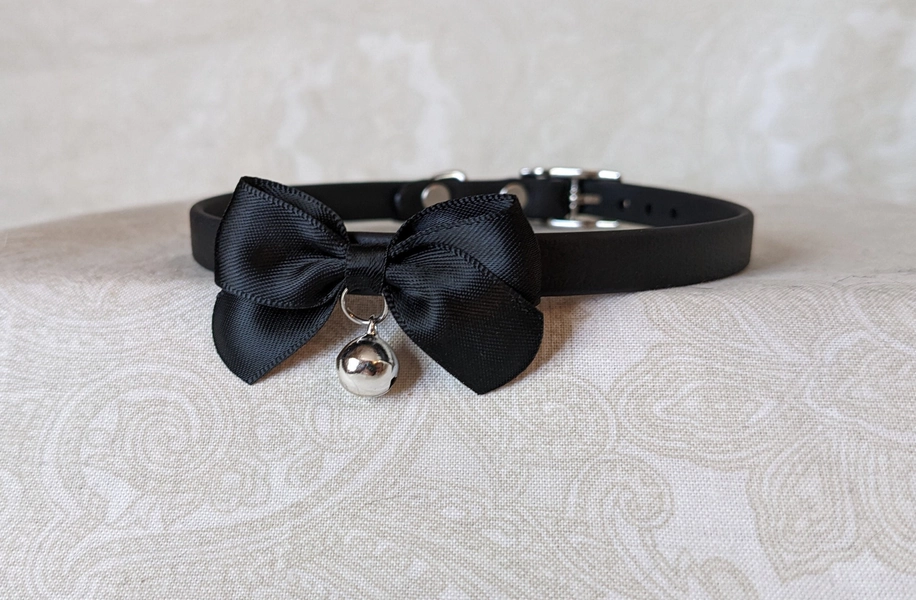3/8" Black Bow Day Collar Choker | Durable & Comfortable, COLORFUL OPTIONS | BioThane - Vegan Leather Alternative bble7