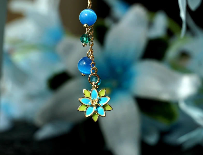 Zelda silent princess phone charm  blue flower phone charm ,Zelda  fan gift ,Zelda phone charm,loz phone charm,loz gift,gamer gift