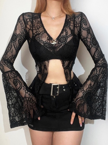 'Rock n Roll' Black Lace Gothic Flare Sleeve Top - Black / L