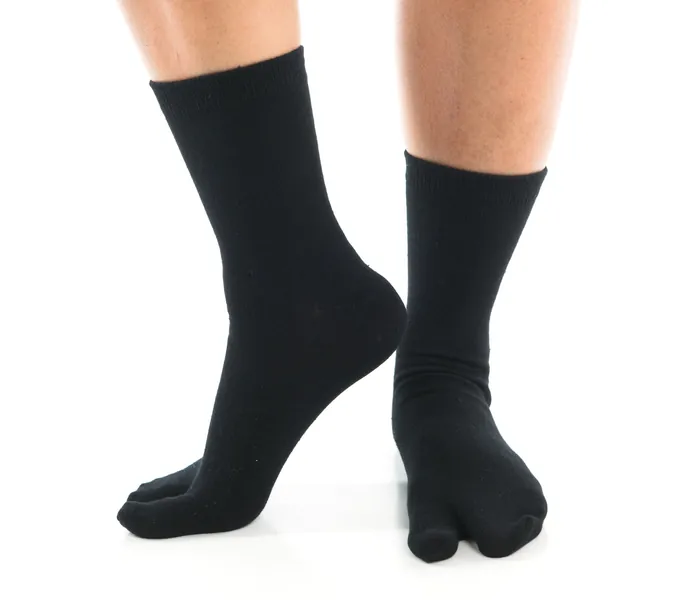 1 Pair - V-Toe Flip Flop Tabi Socks - Black Solid