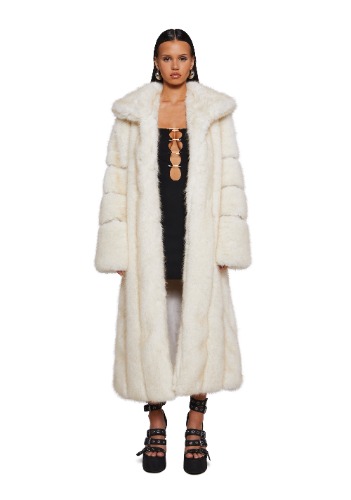 Iconic Infatuation Faux Fur Coat | WHITE / 1X