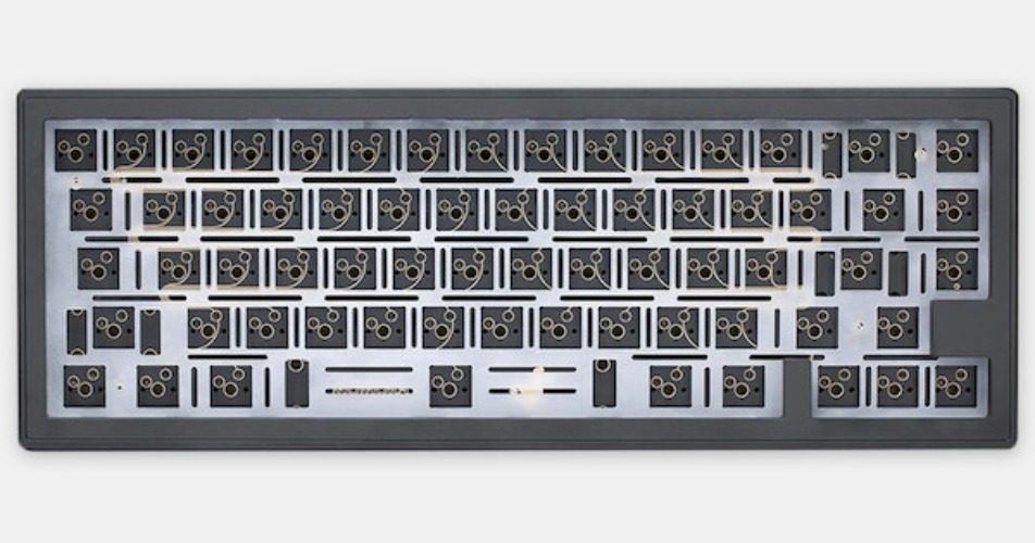 MOMOKA Zoo65 Barebones Gasket Mount Keyboard - Green | Mechanical Keyboards | Custom Layout Mechanical Keyboards | Drop