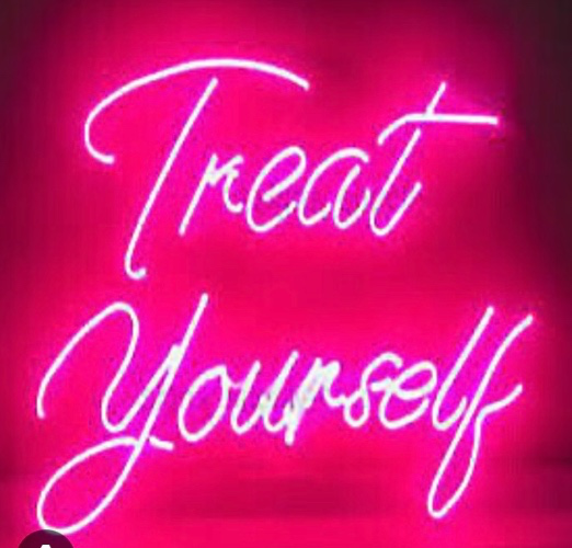 Treat yourself 🧖🏻‍♀️ 