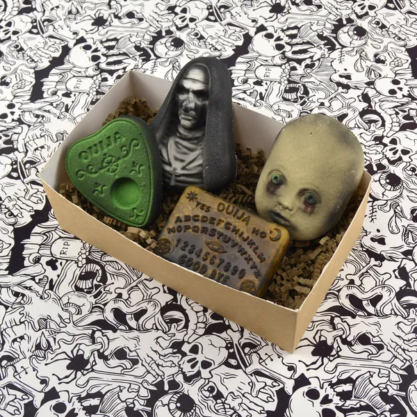 Horror Bath Bomb Gift Set, Magic Bath Bombs, VBC.LIFE, Halloween Gifts, Creepy, Wizard, Vegan, Cruelty Free, Soap Gift Set, Bath Fizzer