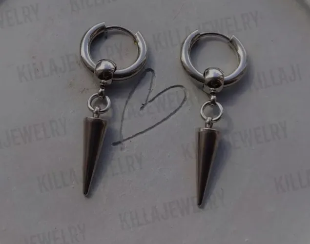 Spike earrings