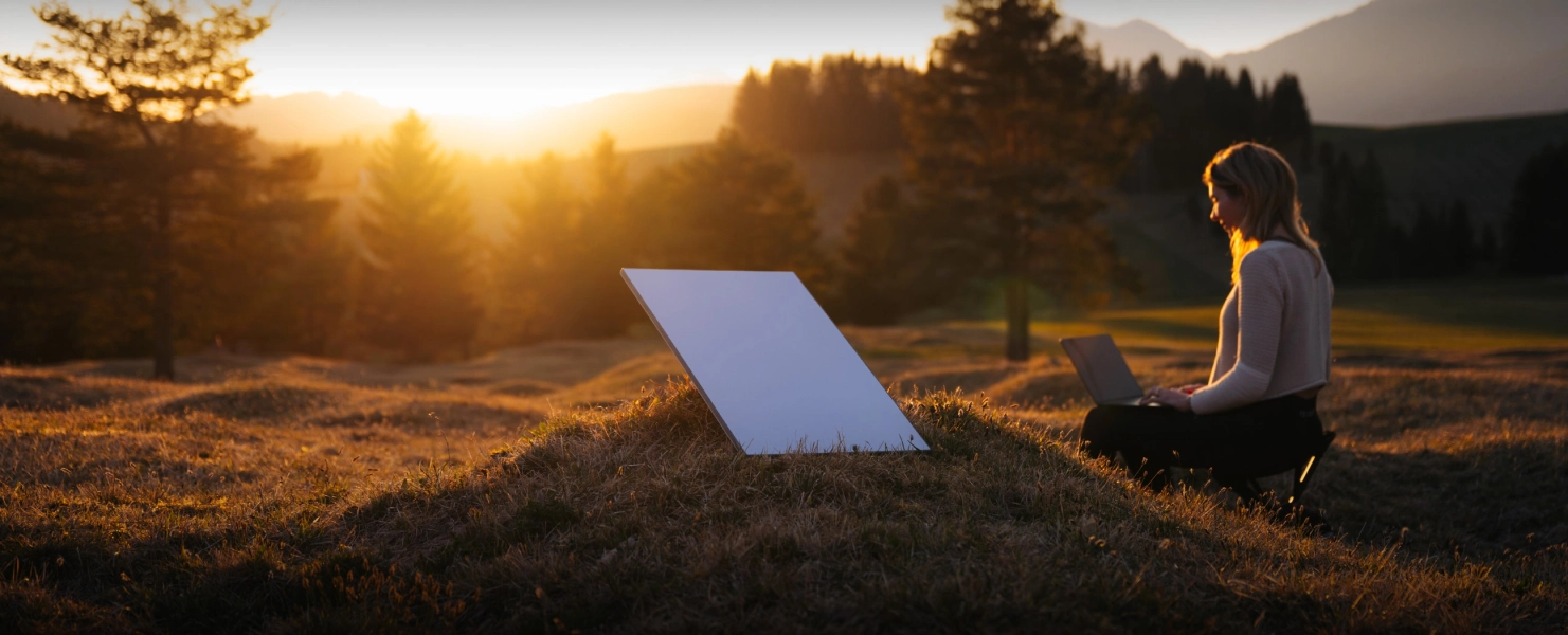 Starlink Mini | Roam with 6 Months