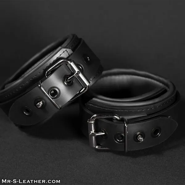 Neoprene Locking Wrist Restraints
