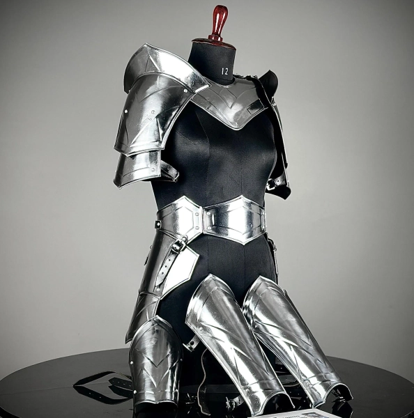 Medieval Armour Suit | Brave Lady Knight Suit of Armor | Cosplay armor | Sca Larp armor | Fantasy armor | Best Gift for her