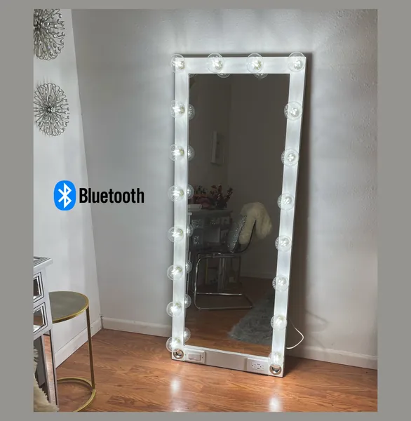 Full body vanity mirror with lights 60 x 24 - Bluetooth with USB