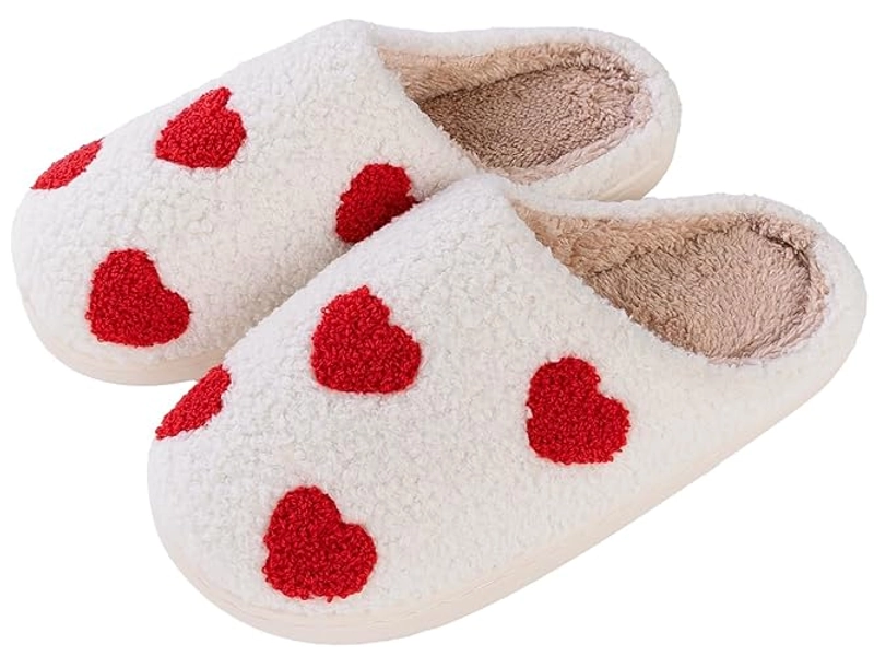 Women Slippers Cute Pattern Strawberry Slippers Warm Soft Bedroom Shoes Fuzzy Closed Toe Sandals Non Slip House Bedroom Slippers