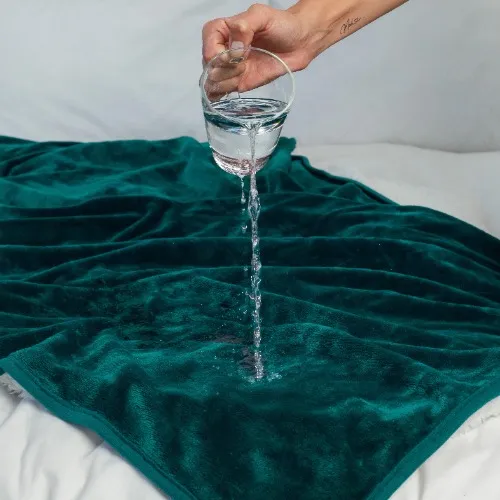 Splash blanket
