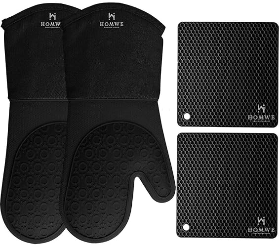 HOMWE Silicone Oven Mitts and Pot Holders, 4-Piece Set, Heavy Duty Cooking Gloves, Kitchen Counter Safe Trivet Mats, Advanced Heat Resistance, Non-Slip Textured Grip (Navy Blue) - Red