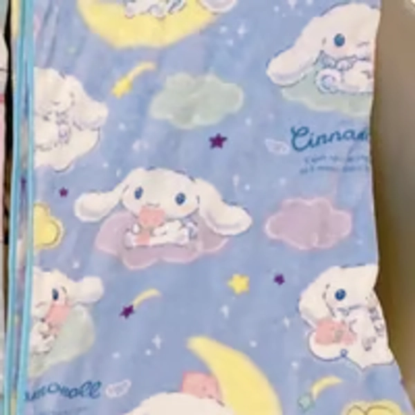 cinnamoroll blanket