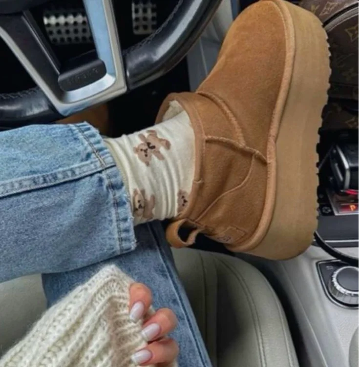 Classic Ultra Mini Platform Boot