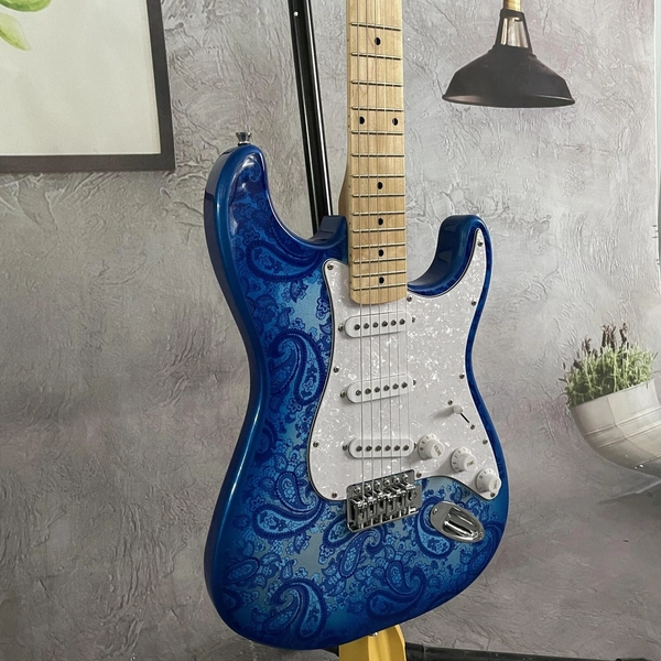 Blue Paisley 6 Strings ST Electric Guitar Maple Fretboard&amp;Neck Tremolo Bridge