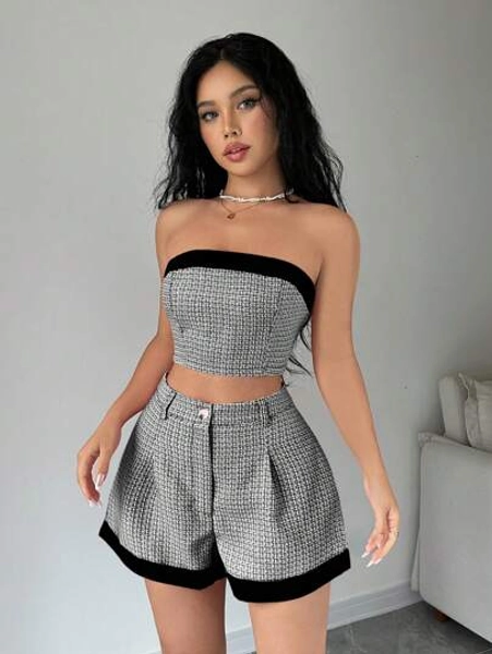 Chiquease Einfaches tägliches Damen-Set bestehend aus trägerlosem Top und Shorts