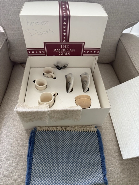 Pleasant Company American Girl Kirsten’s Hand Painted Pottery Set. BRAND NEW.