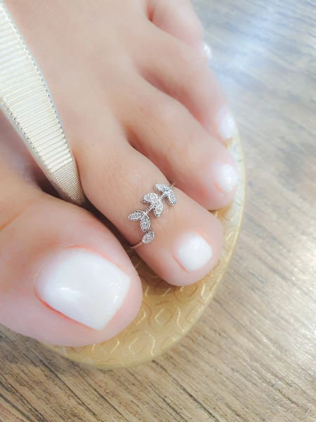 Toe Ring Adjustable Sterling Silver 925 Tiny CZ Diamonds Leaf Laurel Flower Adjustable Toe Ring Dainty Midi Ring