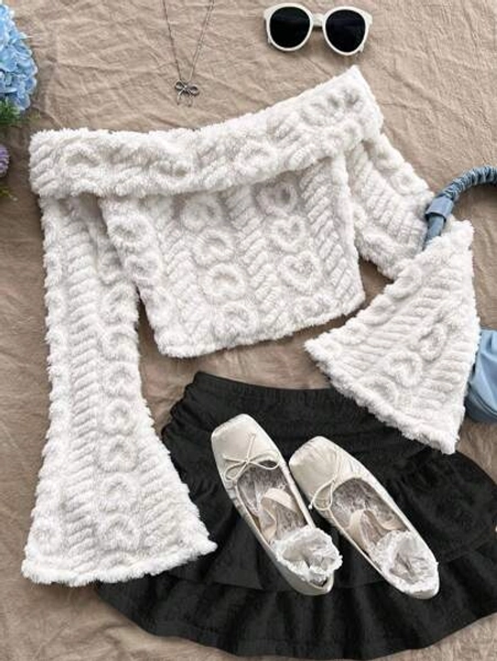  Heart Pattern Double-Sided Fleece Off-Shoulder 