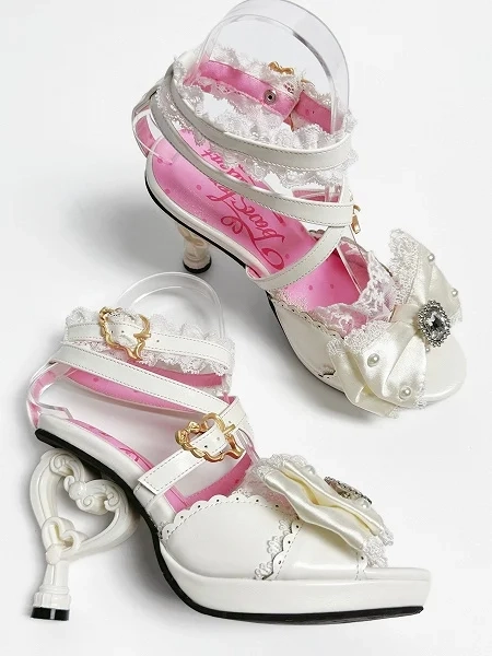 [$69.00]White Gyaru Fashion Heart-shaped High Heels Sandals