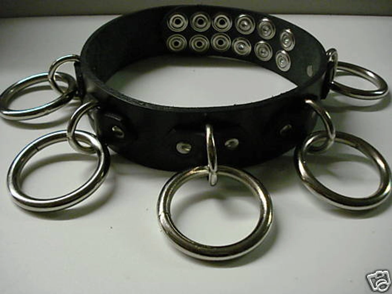 LEATHER RINGED BONDAGE CHOKER. SYMPHONY BLACK (MDLC0077)....<wbr/>. SIRENIA
