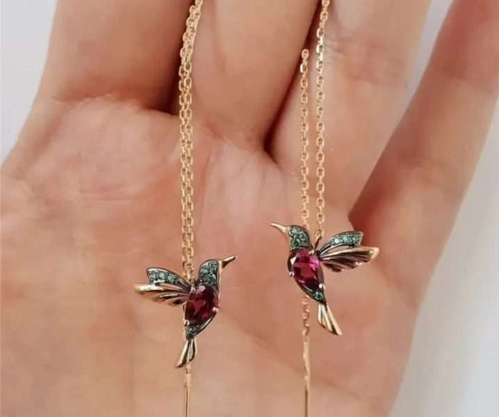 Hummingbird dangle earrings