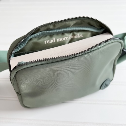 The Bookish Belt Bag | Sage / Extended
