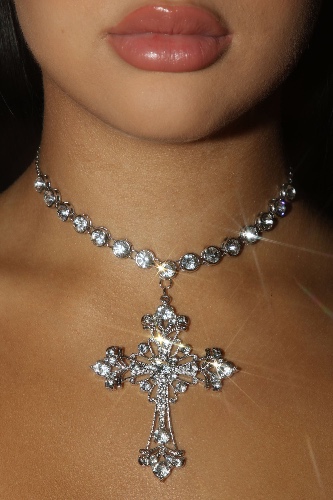 Crossed My Path Necklace - Silver | OS