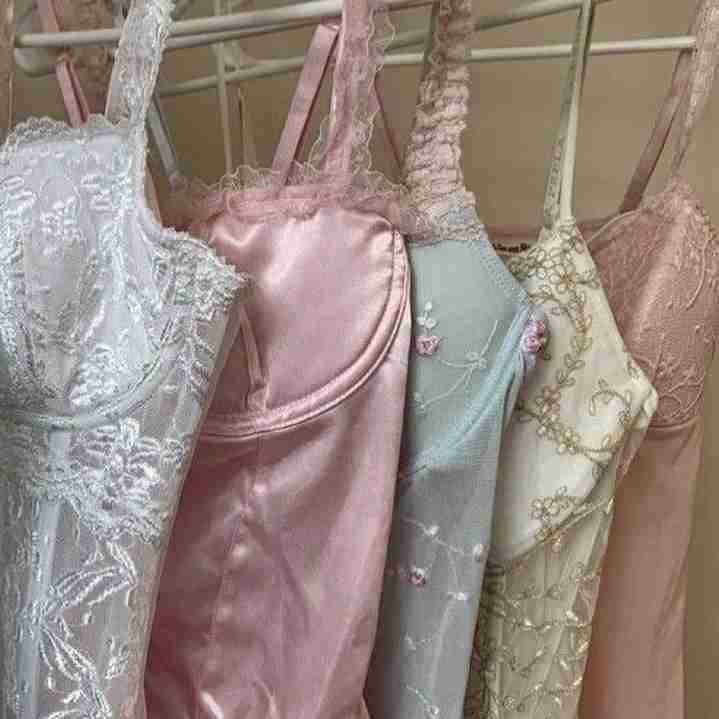 Pretty Gowns / Dresses
