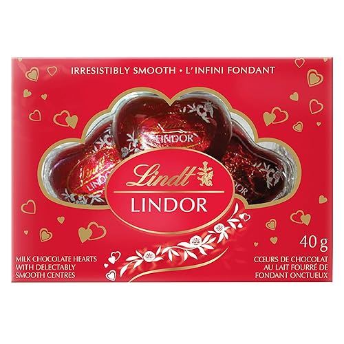 Lindt LINDOR Milk Chocolate Hearts Box, 3-pack, 40g