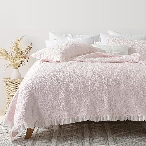 HORIMOTE HOME Pink Ruffled Quilt Twin Size, Stone-Washed Microfiber Lightweight Crinkled Farmhouse Rustic Shabby Chic Bedding Set, 2 Pieces Reversible Bedspread with Pillow Sham for All Season - Pink - Twin(68"x 86")
